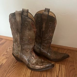 Corral 7.5 leather cowgirl boots